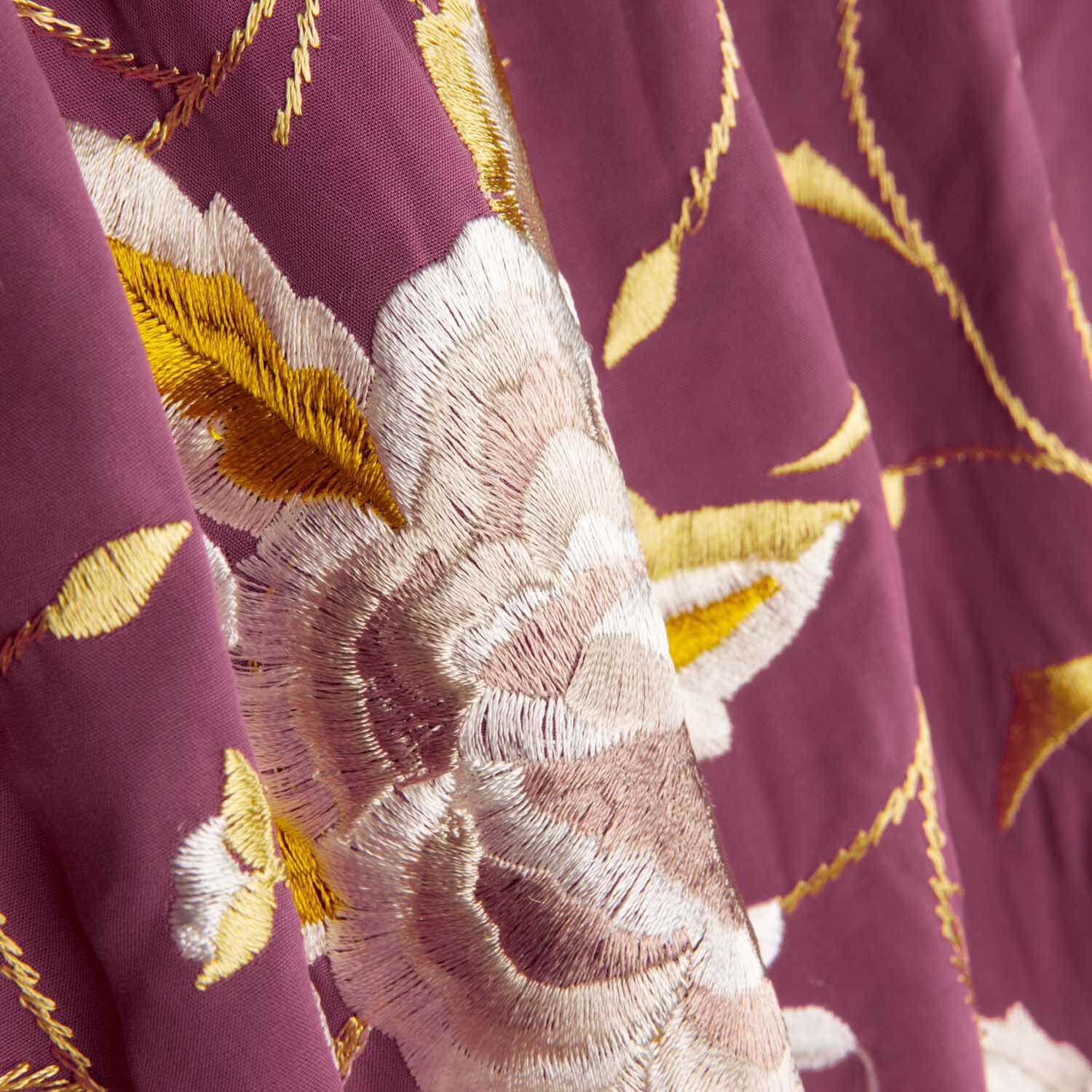 Besticktes Tencel Besticktes Tuch Hellburgund - Ribes y Casals