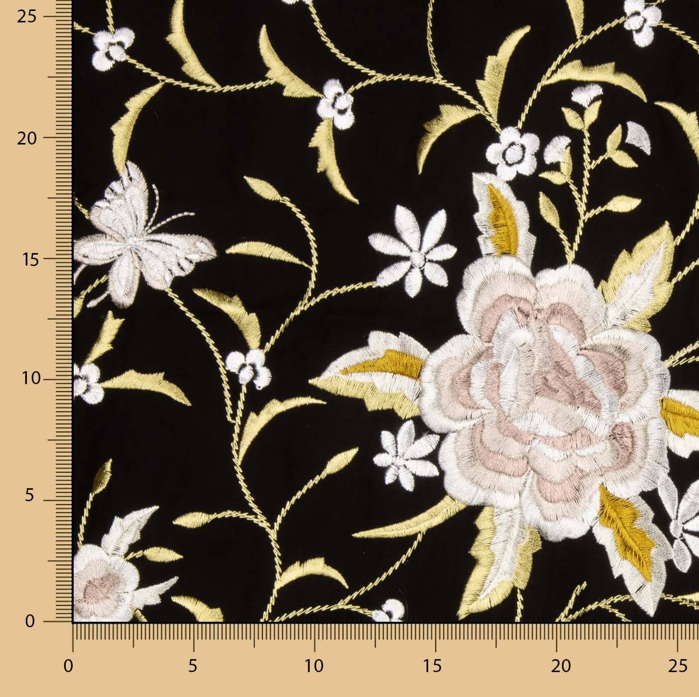Tencel-Reststück bestickt, schwarzer Schal – verschiedene Maße x Breite 140 cm - Ribes y Casals