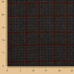 Wollrest Poncho mit Karos in rot – verschiedene Maße x Breite 140 cm - Ribes y Casals