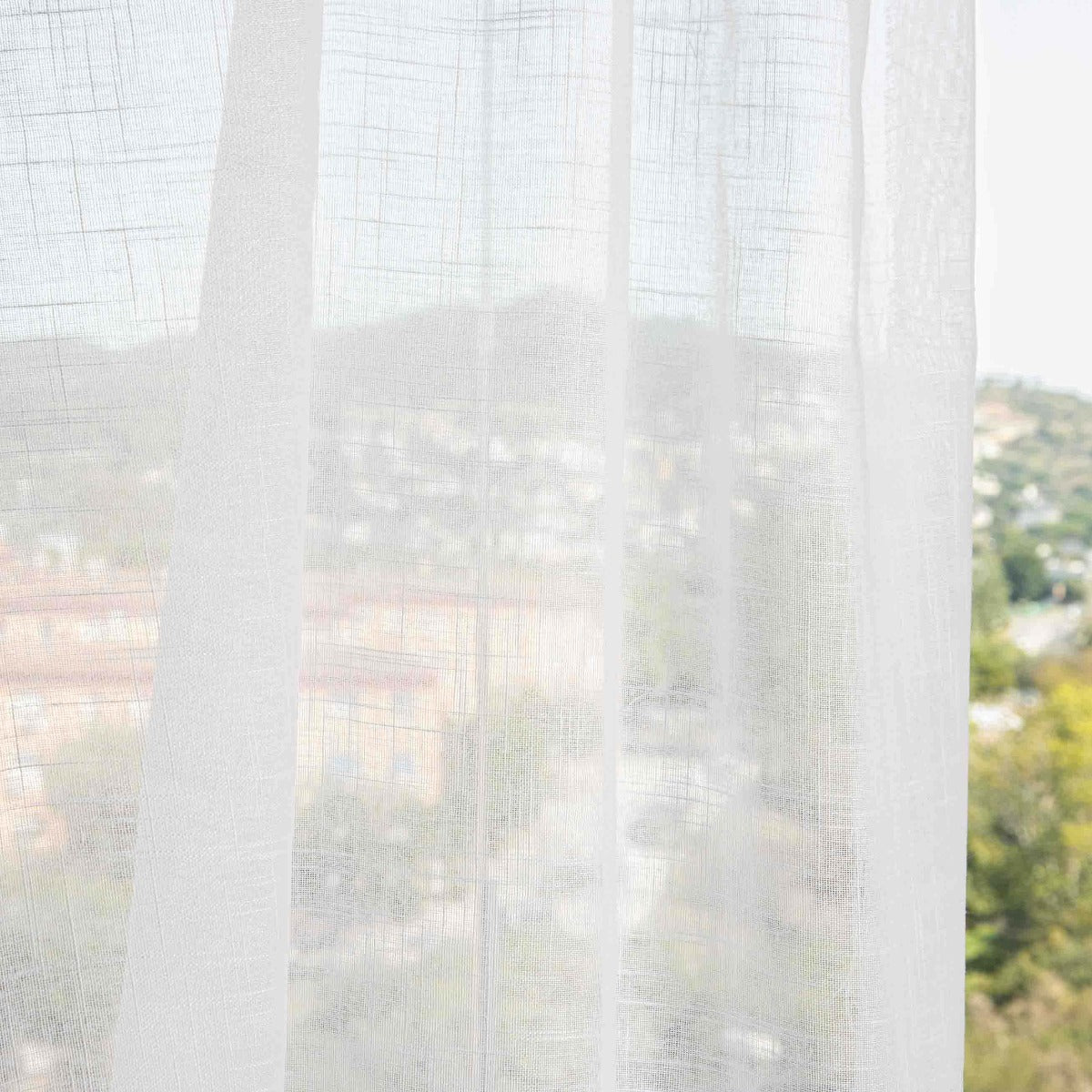 Schlichter transparenter Netzvorhang Naturweiß - Ribes y Casals