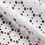 Swiss Embroidery Gänseblümchen Weiß Natur - Ribes y Casals