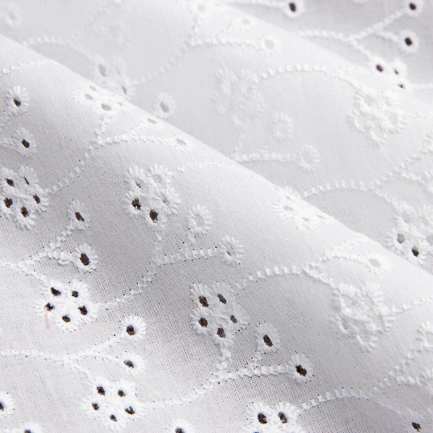 Swiss Embroidery Weißklee Blüte Weiß Natur - Ribes y Casals