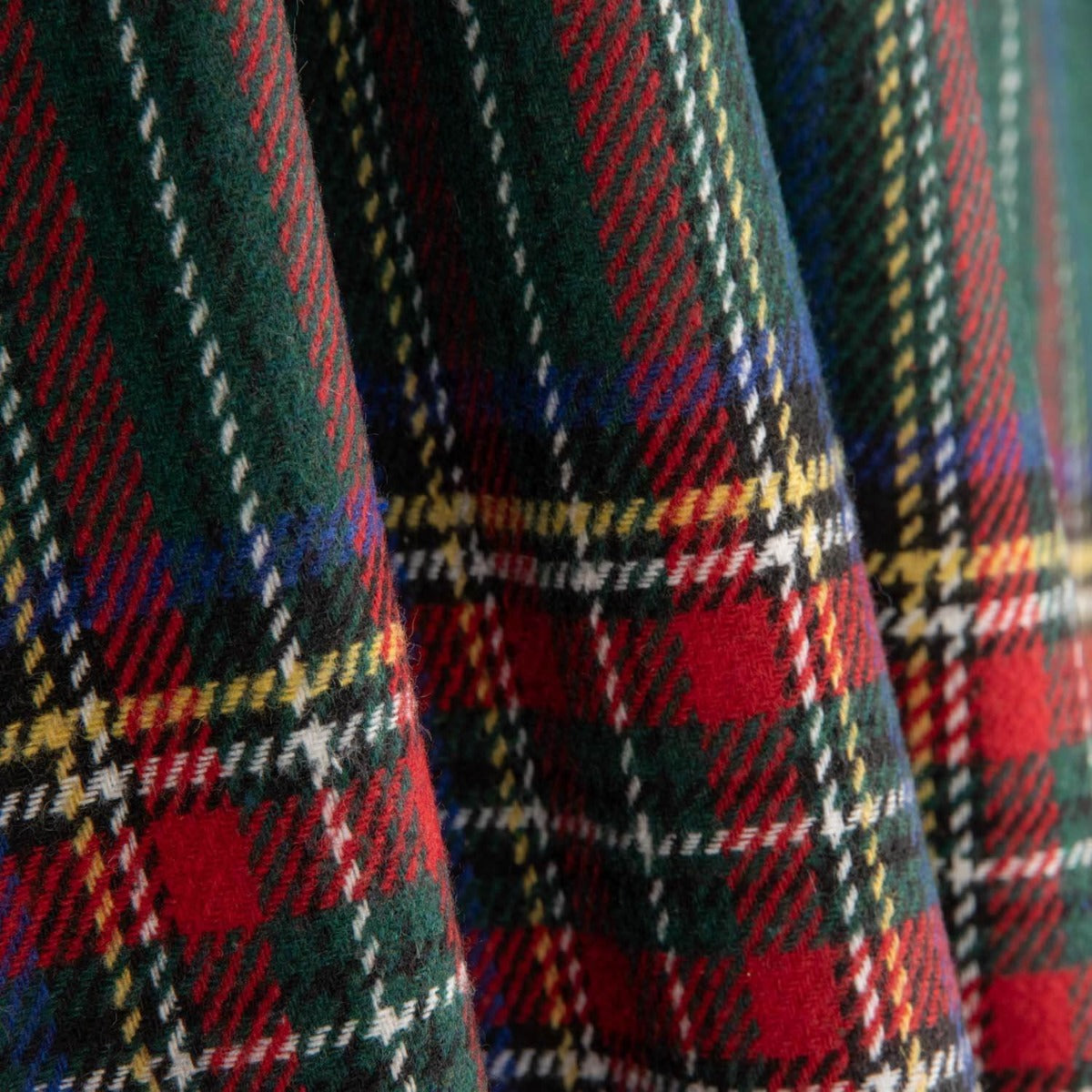 Grün und rot karierter Mufflon mit Schottenmuster - Ribes y Casals