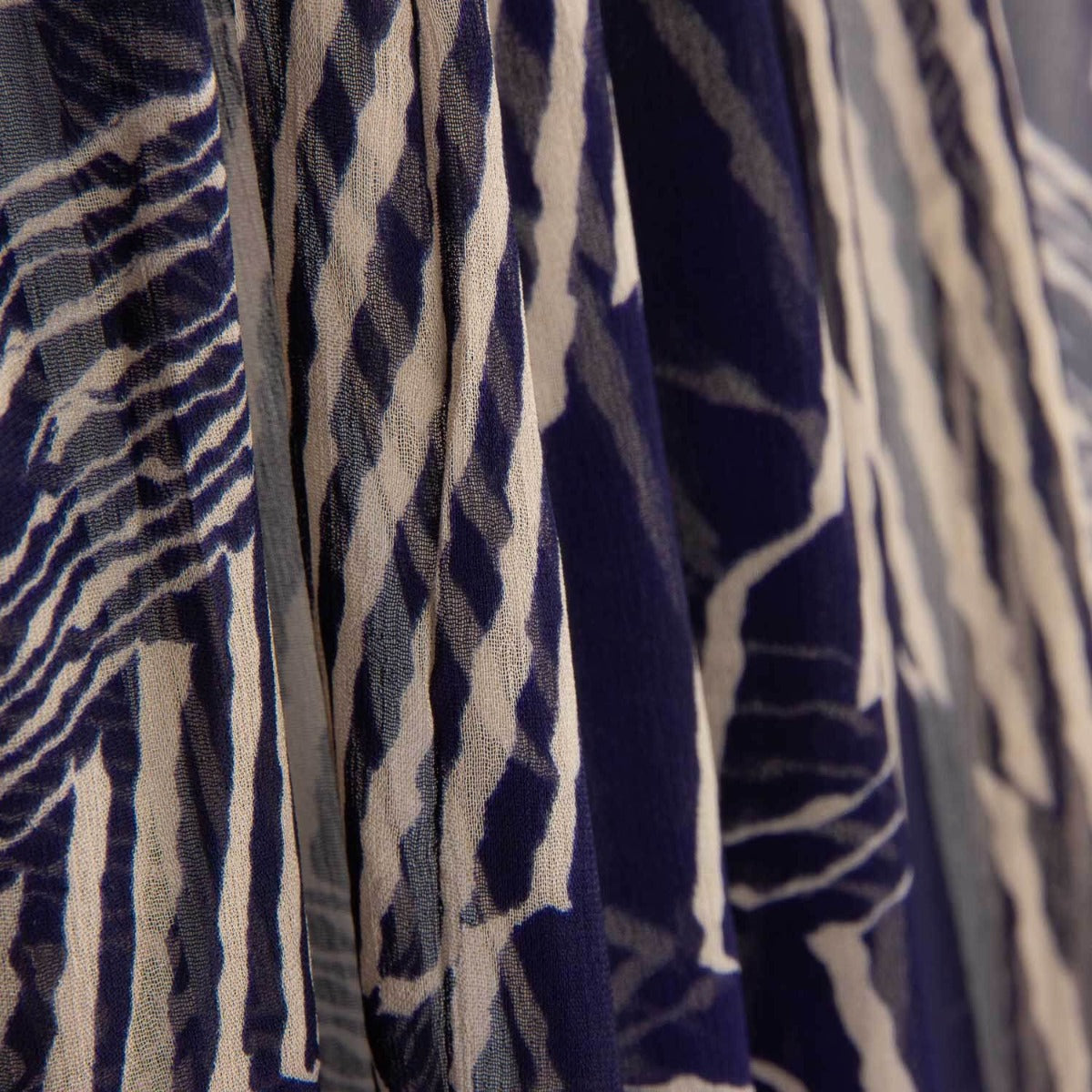 Optische Tribal-Viskose-Gaze 85 x 135 cm - Ribes y Casals