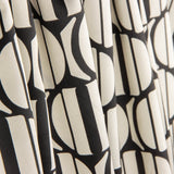 Satin-Polyester-Stoffrest geometrisch – verschiedene Maße x Breite 155 cm - Ribes y Casals