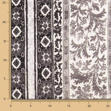 Klassischer Kaschmir-Print aus Polyester-Satin - Ribes y Casals