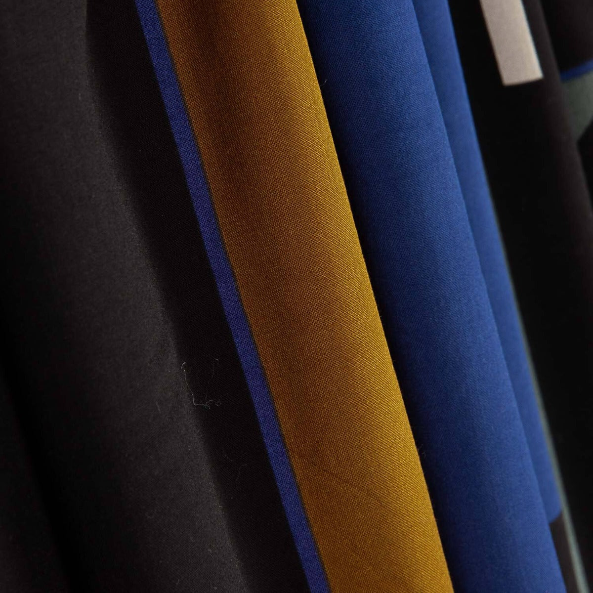 Viskose flach Milano Blau - Ribes y Casals