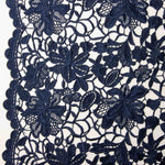Reststück Guipure mit Blumenmuster, marineblau – verschiedene Längen x Breite 125 cm - Ribes y Casals