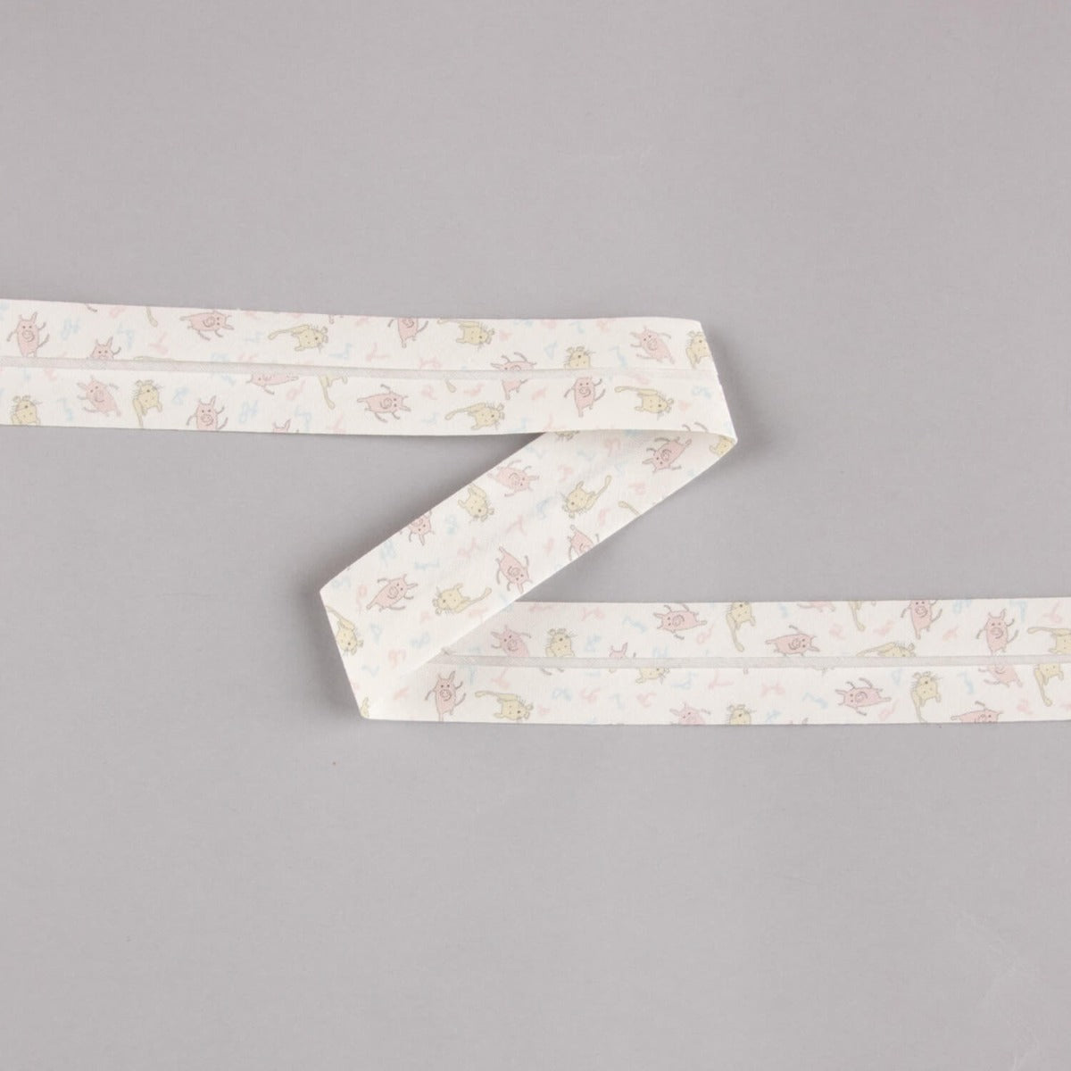 Bias Tape Piggies und Katzen Rosa-Creme 18 mm - Ribes y Casals