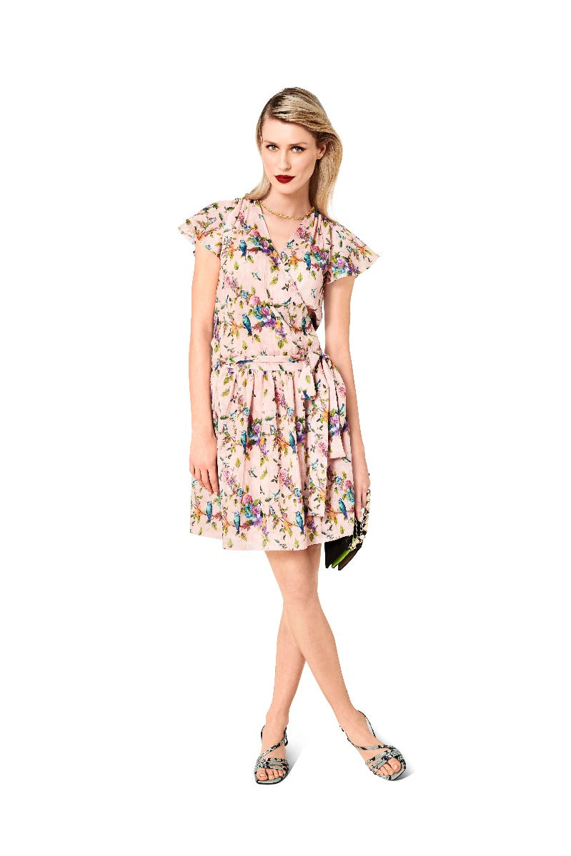 Schnittmuster Burda 6122 Bluse und Kleid - Ribes y Casals