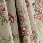 Romantische Leinwand mit Blumenmuster auf Beige - Ribes y Casals