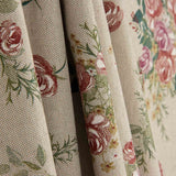 Romantische Leinwand mit Blumenmuster auf Beige - Ribes y Casals