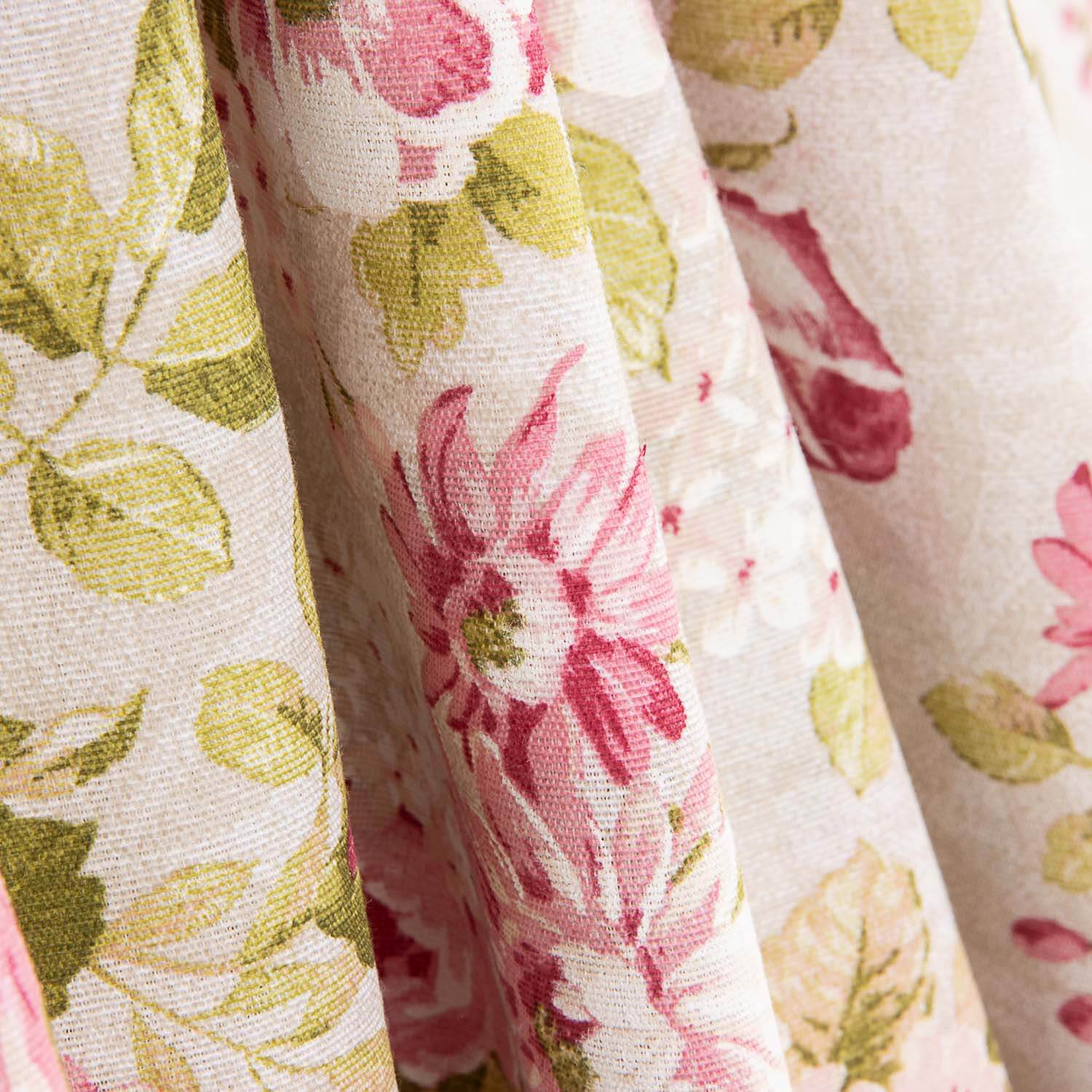 Romantische Blumen bedruckte Leinwand - Ribes y Casals