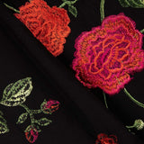 Bestickter Schal Rosa Rot Tencel Schwarz - Ribes y Casals