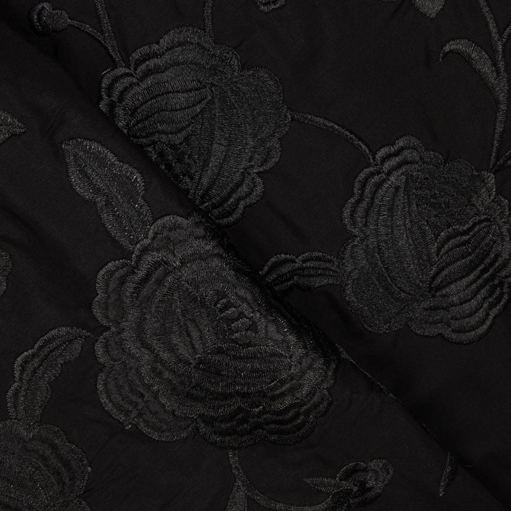 Reststück bestickter Tencel-Schal – verschiedene Maße x Breite 140 cm - Ribes y Casals