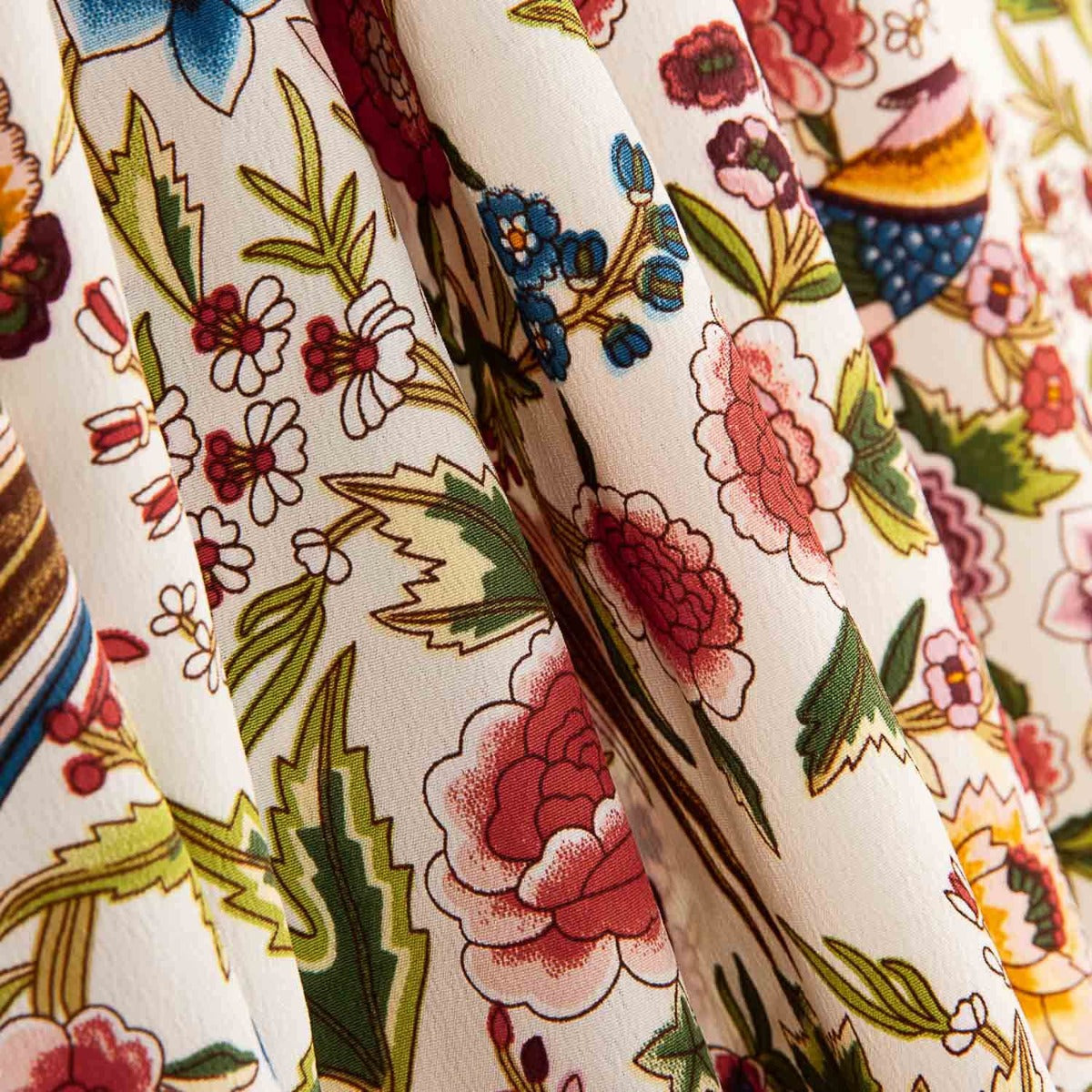Polyester Crep Polyester Heavy Drawstring Printed Ecru Hummingbird Shawl - Ribes y Casals