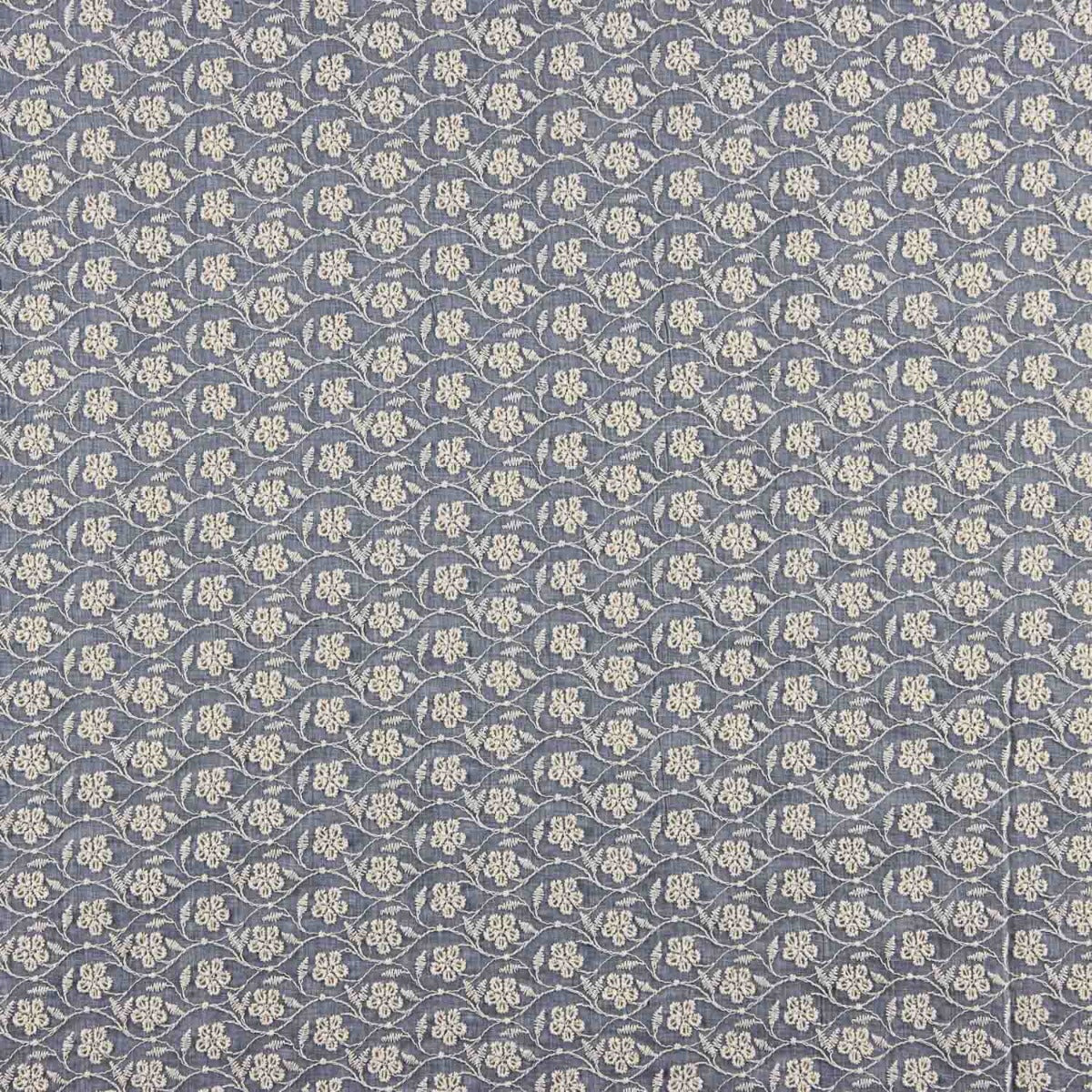 Reststück Voile bestickt Magnolia Denim – verschiedene Maße x Breite 145 cm - Ribes y Casals
