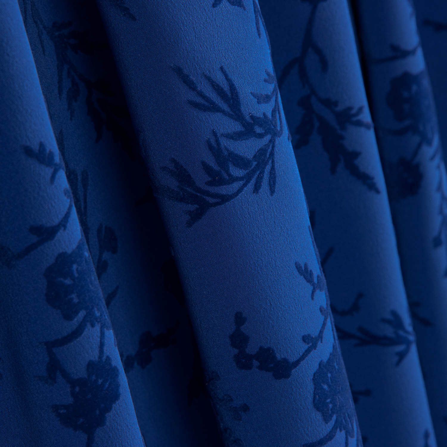 Koshibo Blue Beflockte blaue Blumen Intensives Blau - Ribes y Casals
