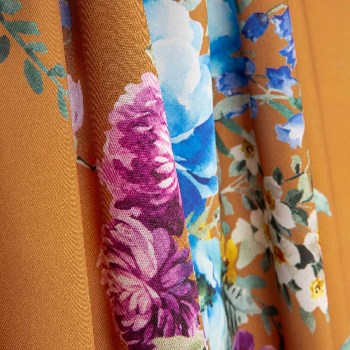 Twill Satin Floral Terracotta - Ribes y Casals