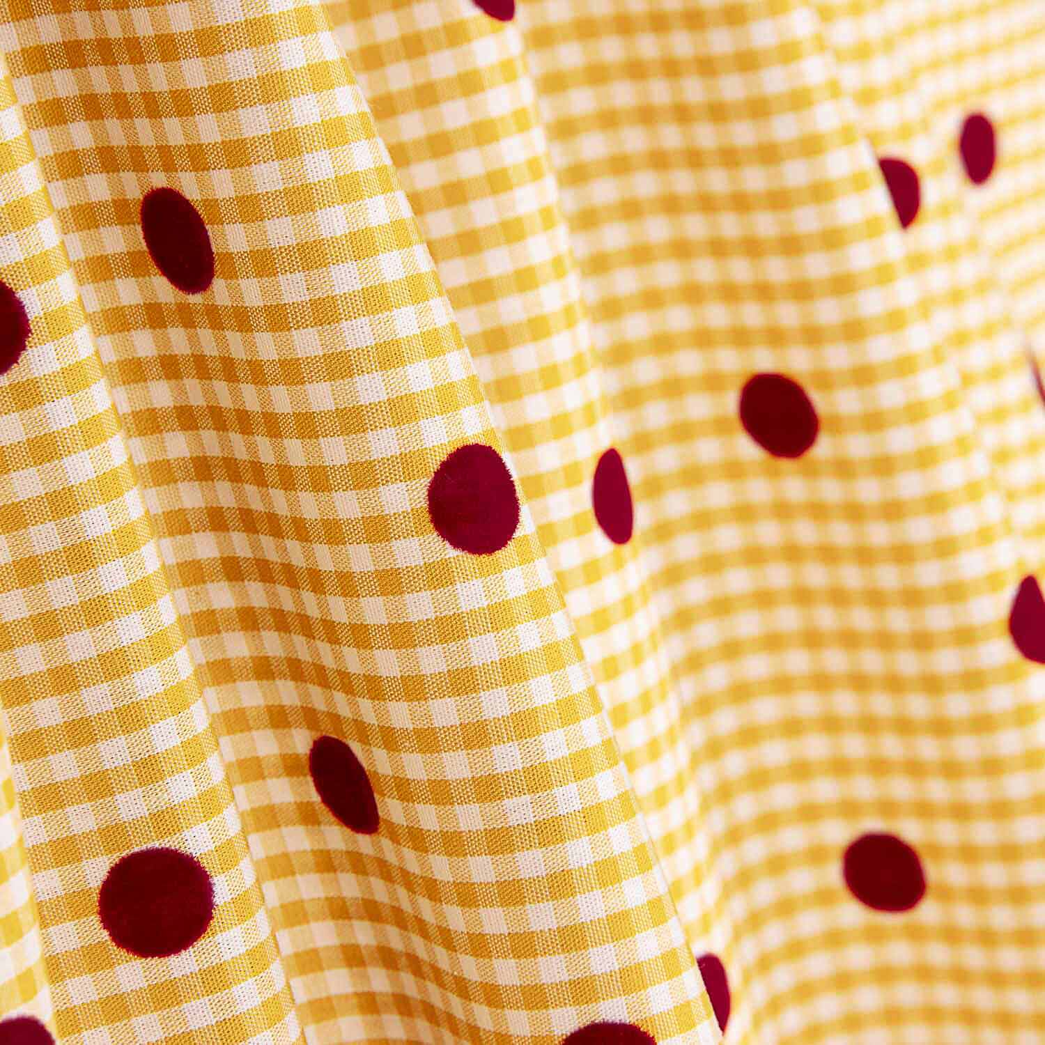 Vichy Cotton Albero Beflockte Baumwolle mit Maroon Dots - Ribes y Casals