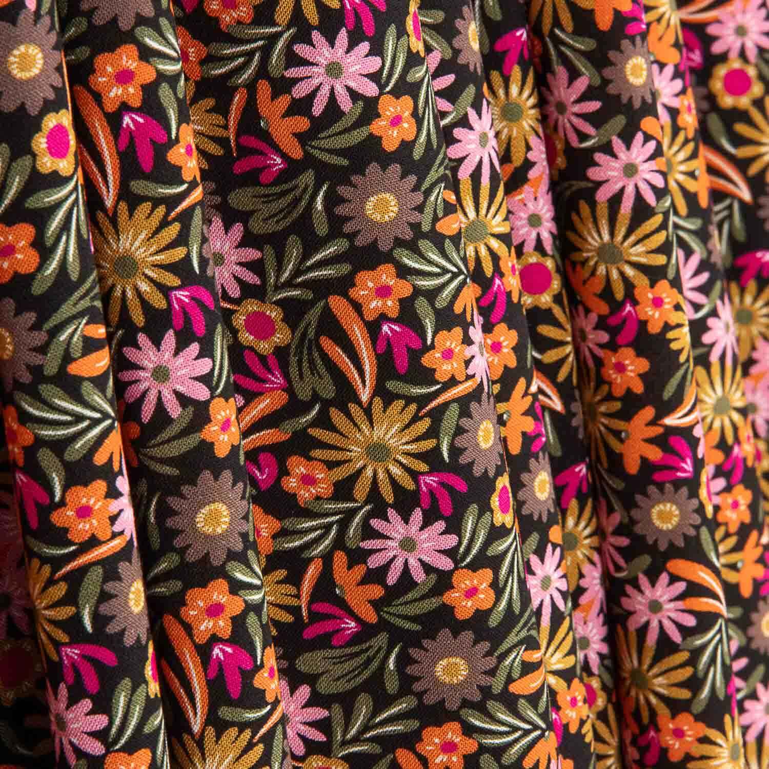 Bedruckte Viskose Floral Boheme Noir - Ribes y Casals