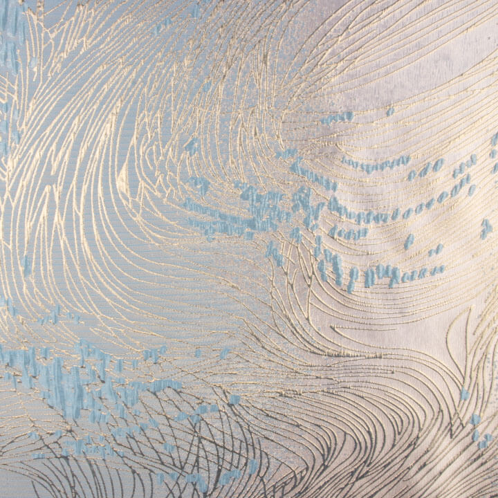 Jacquard-Muster „Vortice“ in Himmelblau und Elfenbein - Ribes y Casals