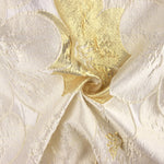 Jacquard-Muster „Blütenblätter“ in Elfenbein und Gold - Ribes y Casals