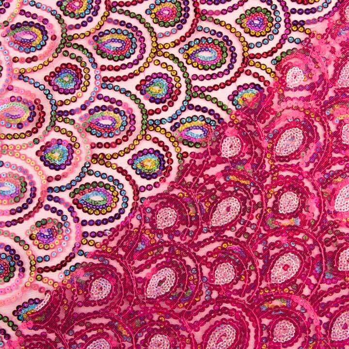 Stretch-Tüll „Fucsia Fantasía“ mit Prisma-Pailletten - Ribes y Casals