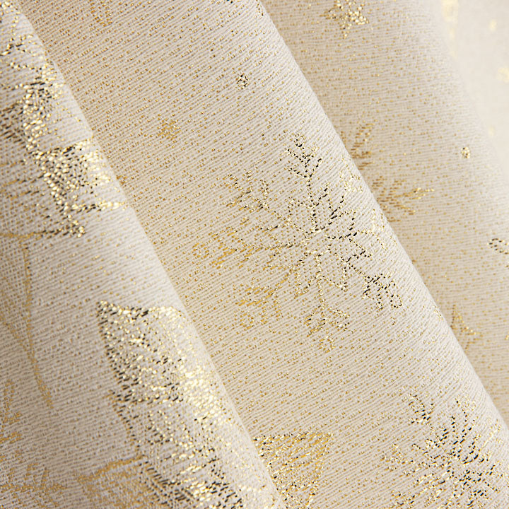 Jacquard-Canvas mit Gold-Lurex und Blumenmuster mit Passionsblumen - Ribes y Casals