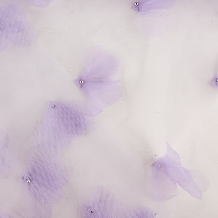 Lila Tüll mit 3D-Blumenmuster und Perlen - Ribes y Casals