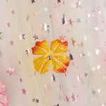 Regenbogen-Feen-Himmel mit 3D-Blumenmuster und Sternen - Ribes y Casals