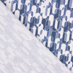 Perkal bedruckt mit geometrischem Retro-Muster in Blau - Ribes y Casals