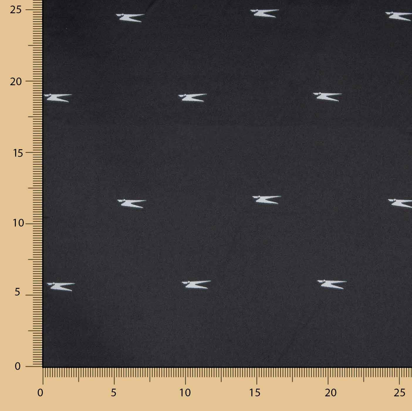 Satin Viskose Druck Minimal Schwarz - Ribes y Casals