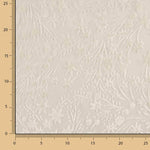 Ecrufarbenes naturfarbenes Blumenmuster auf Chiffon - Ribes y Casals