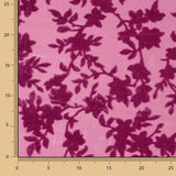 Fuchsiafarbenes Ausbrenner-Blumenmuster auf Chiffon - Ribes y Casals