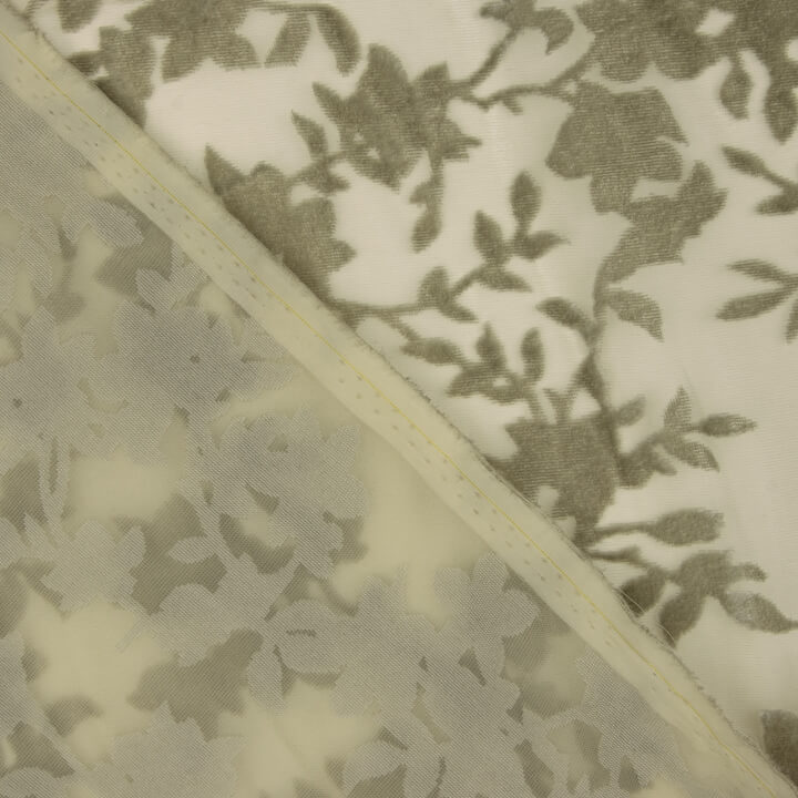 Grünes Ausbrenner-Blumenmuster auf Chiffon - Ribes y Casals