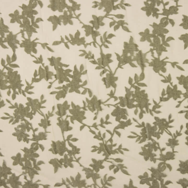 Grünes Ausbrenner-Blumenmuster auf Chiffon - Ribes y Casals