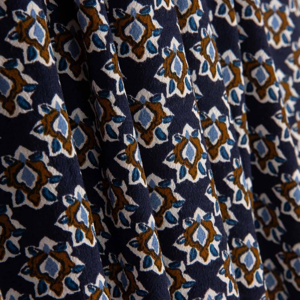 Viskose mit kleinem Blumenmuster in Marineblau - Ribes y Casals