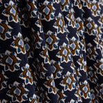 Viskose mit kleinem Blumenmuster in Marineblau - Ribes y Casals