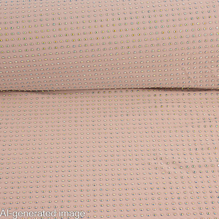 Elastischer Stoff mit silbernen, irisierenden Strasssteinen in Rosa, Nude-Optik - Ribes y Casals