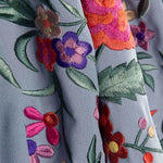 Kleiner bestickter Flamenco-Schal Light Denim Blue - Ribes y Casals