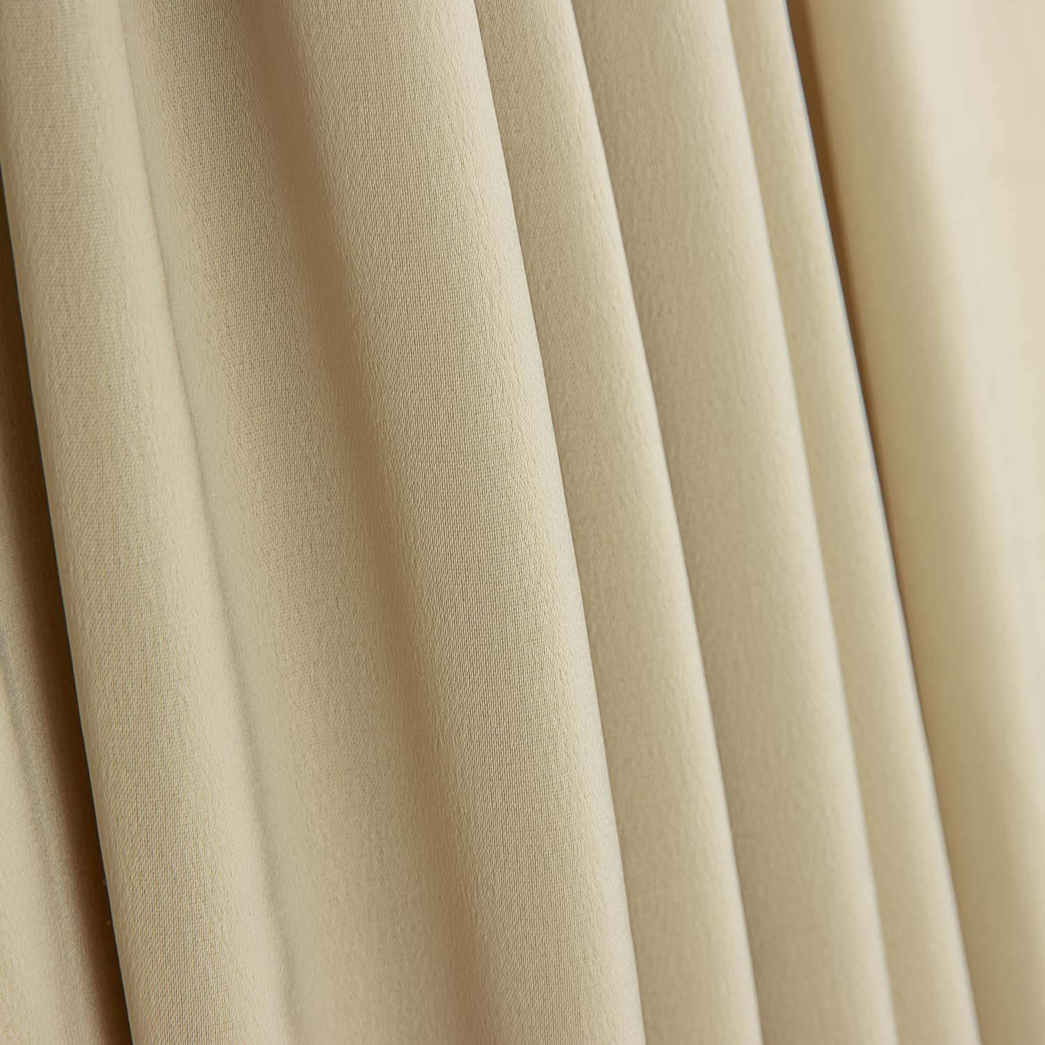 Reststück Satin glatt Polyester Biscuit Angebot – verschiedene Maße x Breite 140 cm - Ribes y Casals