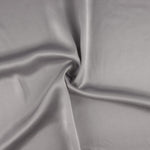 Triacetat-Satin in Perlgrau - Ribes y Casals