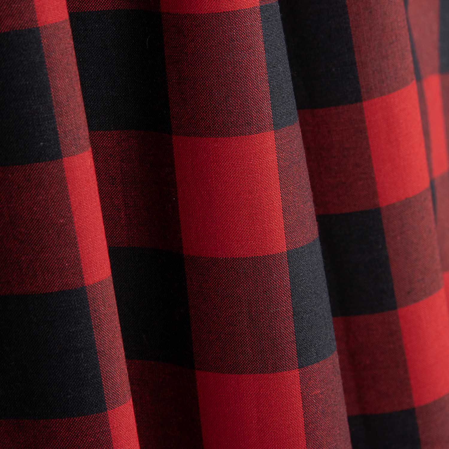 Rote und schwarze Cachirulo-Quadrate - Ribes y Casals
