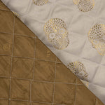 Gesteppte Jacquard-Steppdecke Totenköpfe Gold - Ribes y Casals