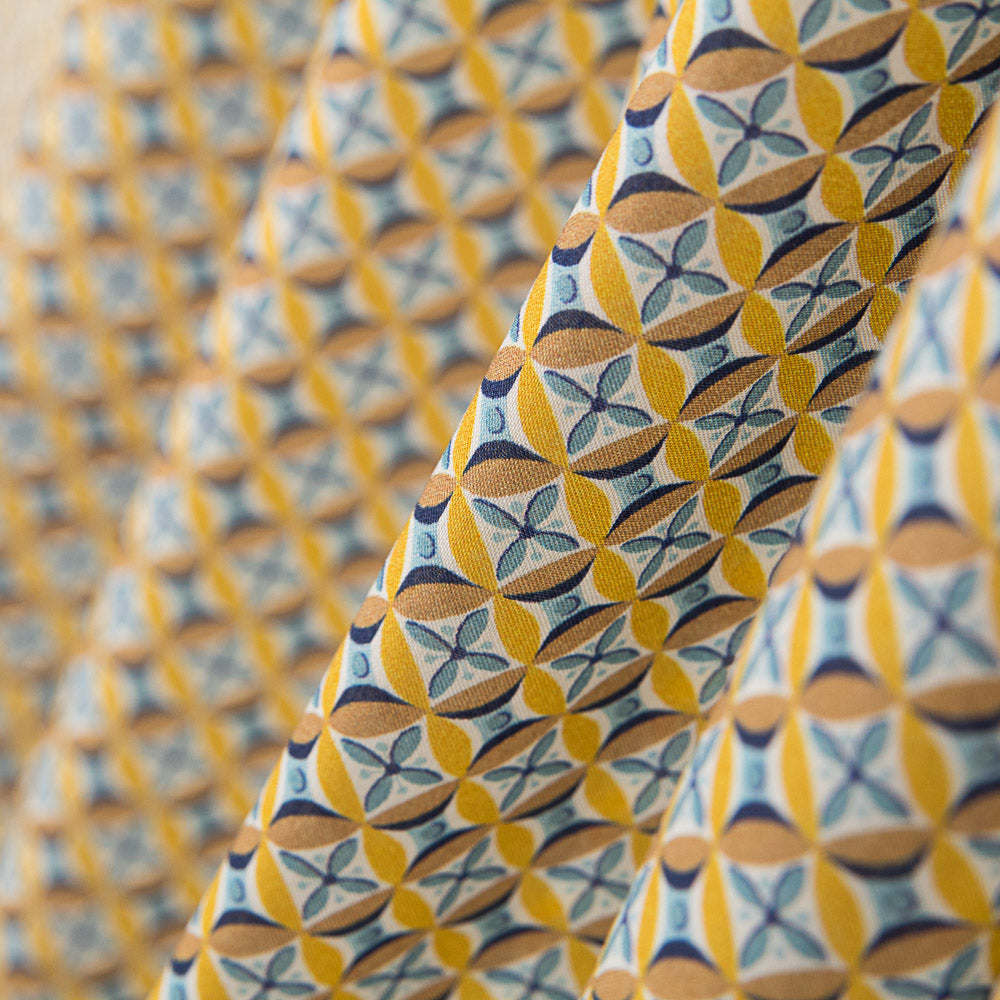 Liberty Fabrics Tana Lawn® Sebastian Ochre - Ribes y Casals