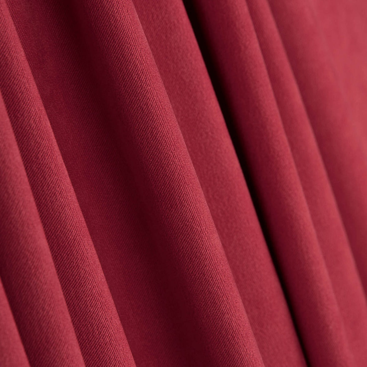 Antelina Satin Rubinrot - Ribes y Casals
