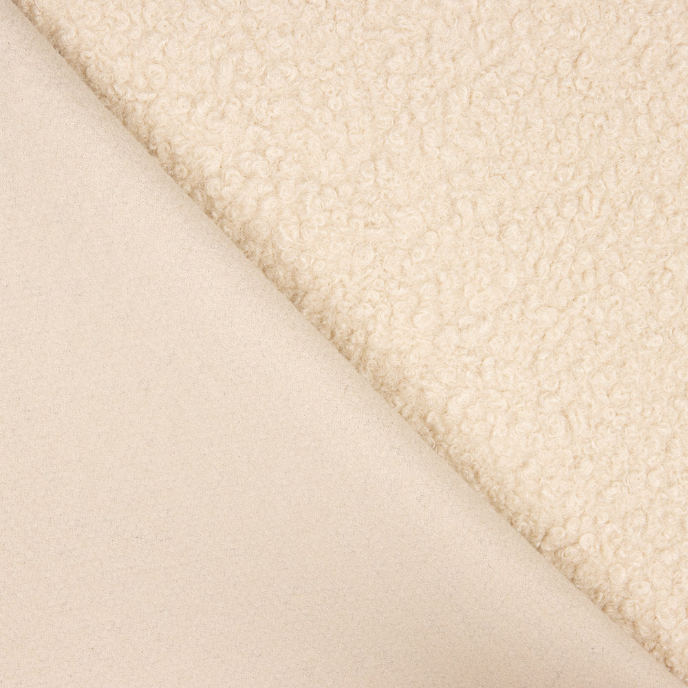 Baguilla Beige Mantel - Ribes y Casals