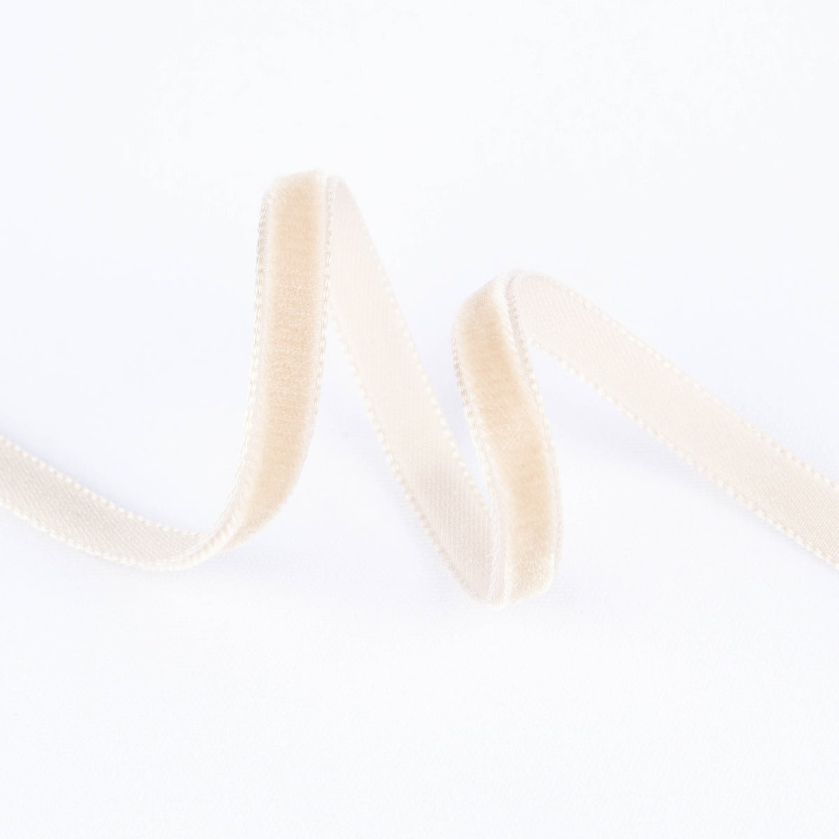 Samtband Beige 7mm - Ribes y Casals