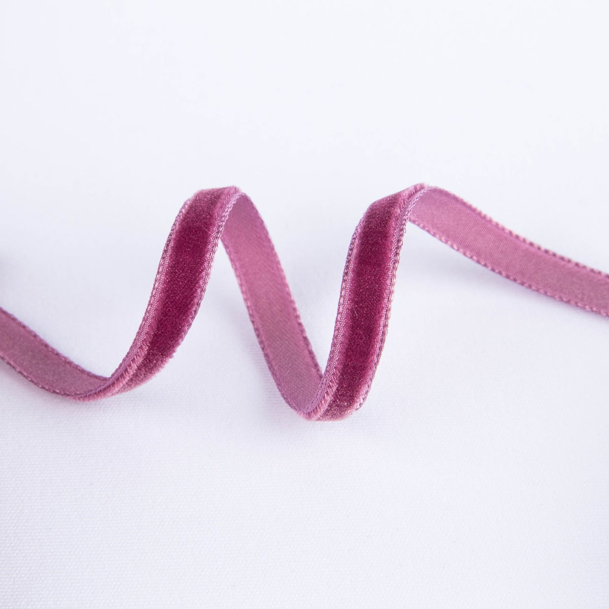 Aubergine Samtband 7mm - Ribes y Casals